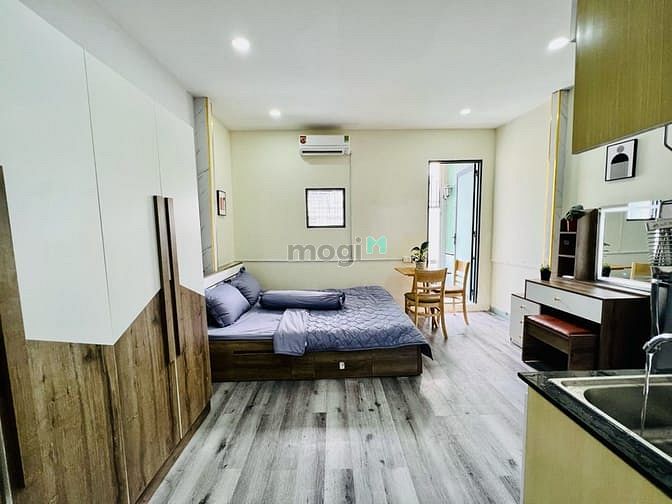 Hình ảnh Studio ban công gần vòng xoay Dân Chủ quận 3