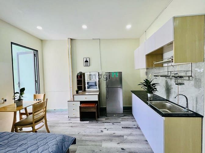 Hình ảnh Studio ban công gần vòng xoay Dân Chủ quận 3