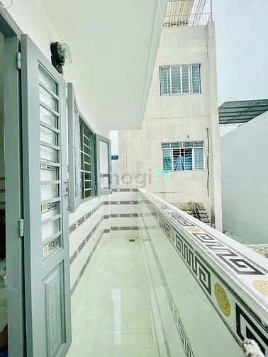 Hình ảnh Cho Thuê Phòng Studio Cửa Sổ Ban Công Ngay Lê Đức Thọ