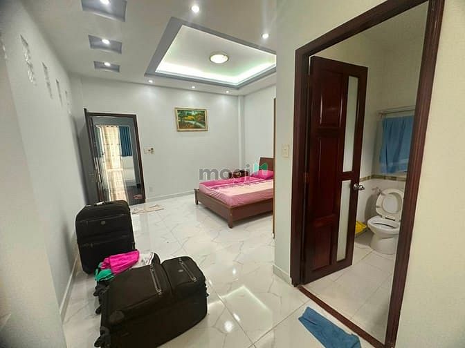 Hình ảnh Mb6623 nạp rút nhanh chóng Studio gần chợ Nguyễn Xí Bình Thạnh