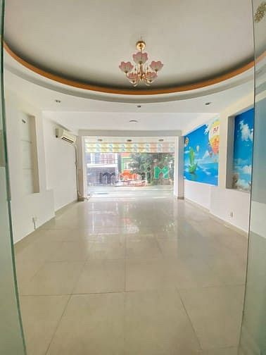 Hình ảnh Cho Thuê Nhà Mặt Tiền Hát Giang, P2, Q. Tân Bình - DTSD 800m2 + 5 Lầu