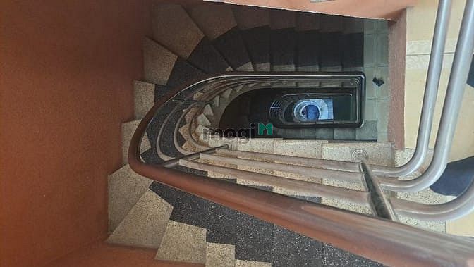 Hình ảnh Nhà Tân Bình - 5 tầng - hẻm xe hơi - chỉ 8 tỷ hơn