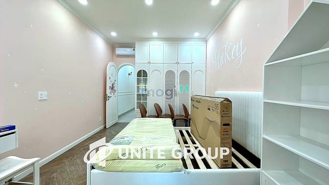 Hình ảnh Penhouse 2 Phòng Ngủ PN+ phòng khách riêng biệt