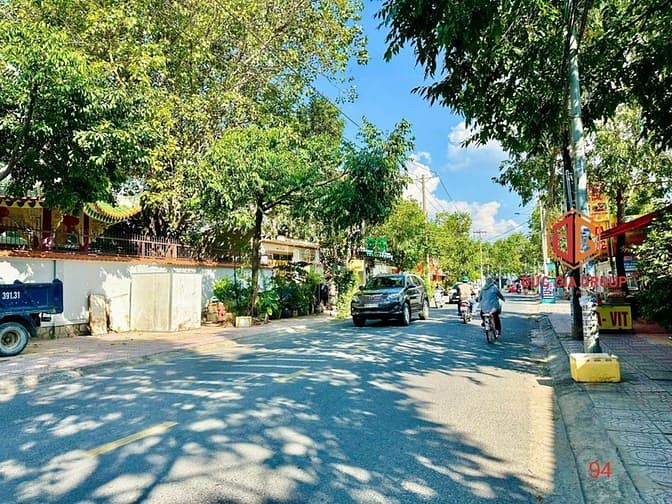 Hình ảnh Bán lô đất thổ cư góc 2 mặt tiền đường Nguyễn Thành Phương,Biên Hòa