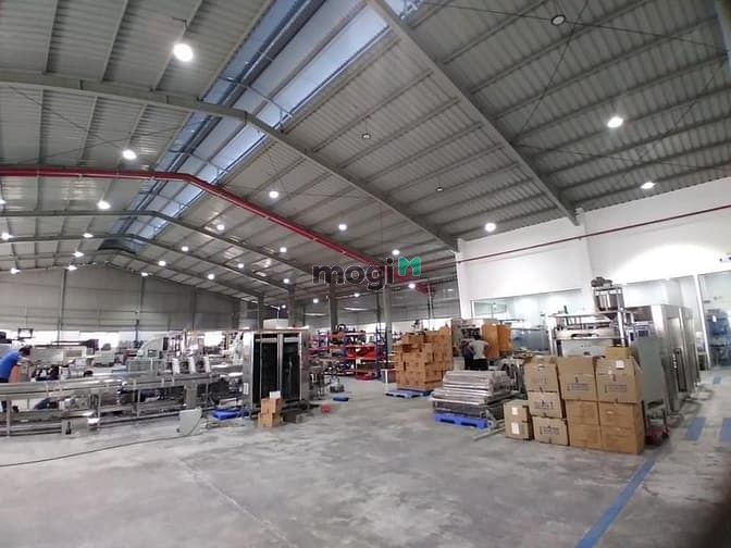 Hình ảnh Cho thuê 1700m2 kho Quốc Lộ 1A,Thủ Đức.