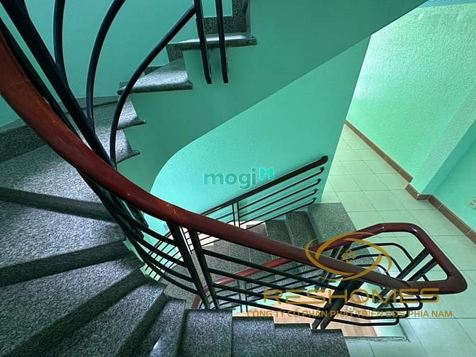 Hình ảnh Cho THUÊ nhà 1 trệt lầu ngay Vincom Biên Hoà.