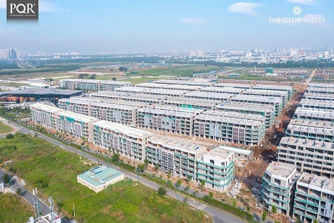 Hình ảnh Bán khuôn đất cạnh bên dự án The Global City. gián bán 180tr/m2. 200m2