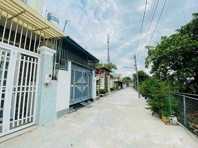 Hình ảnh Đất Thổ Cư DT: 4.5m x 15m SHR Đường TL15 P-Thạnh Lộc