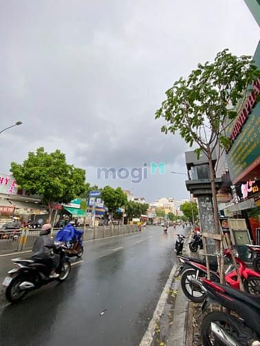 Hình ảnh sos Hãy CHẠY ĐUA cho ngôi nhà này !