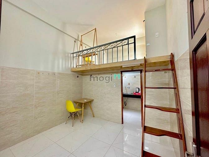 Hình ảnh Cho Thuê Căn Hộ Duplex Tiện Nghi Bảo Vệ Thang Máy cách UEH 10phut