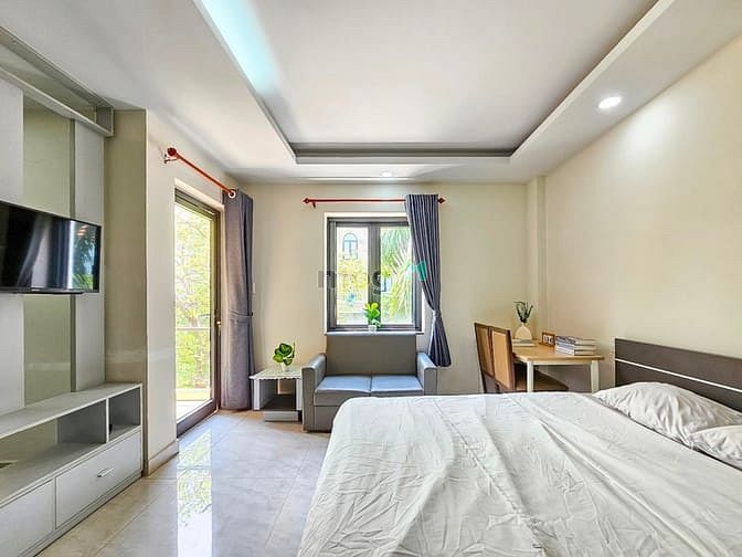 Hình ảnh Căn Hộ Ban Công Studio Full Nội Thất - Sát ngay đại học RMIT, ..