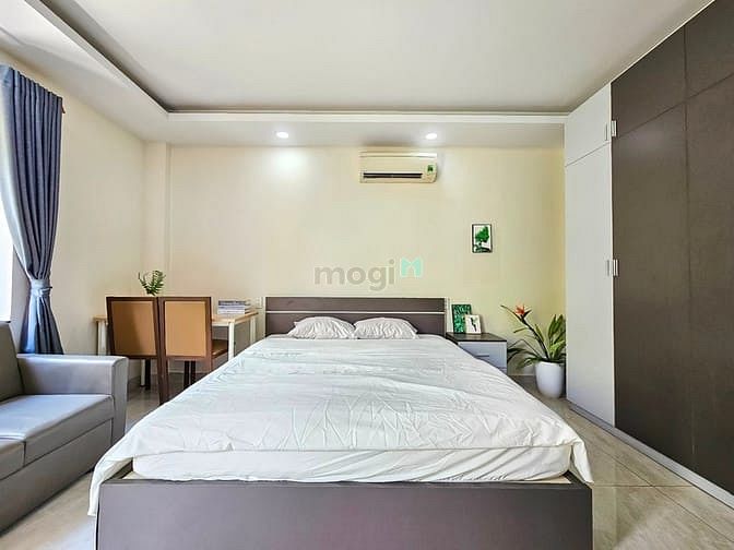 Hình ảnh Căn Hộ Ban Công Studio Full Nội Thất - Sát ngay đại học RMIT, ..