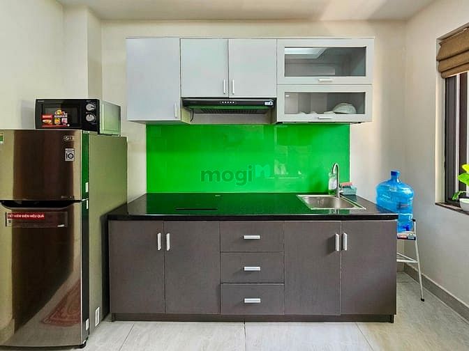 Hình ảnh Căn Hộ Ban Công Studio Full Nội Thất - Sát ngay đại học RMIT, ..