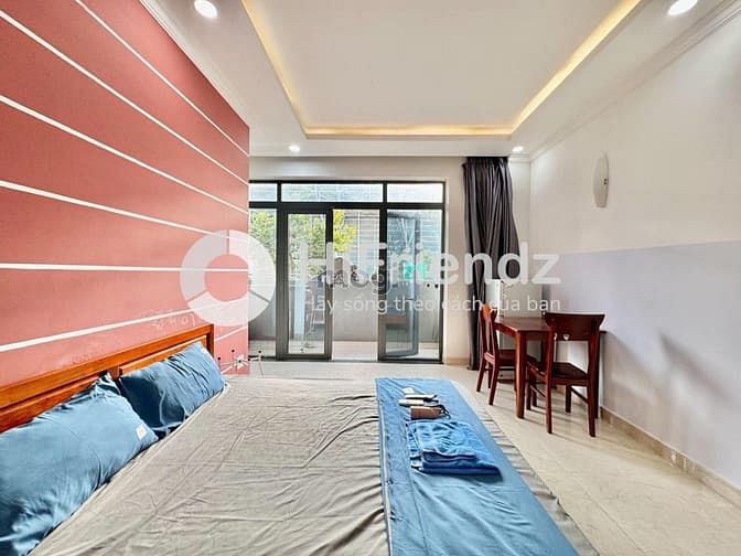 Hình ảnh Cho Thuê Căn Hộ Cao Cấp Ban Công Sát Cư Xá Bắc Hải Giá Rẻ