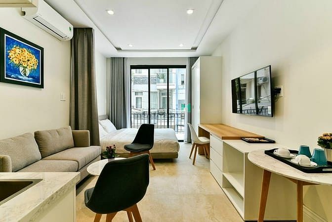 Hình ảnh Siêu phẩm Studio Quân 1 gần chợ Bến Thành ban công lớn đầy đủ nội thất