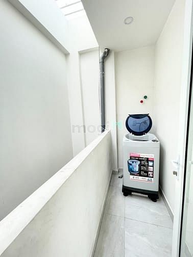 Hình ảnh Mb6623 nạp rút nhanh chóng 1pn đang trống liền gần sân bay Tân Sơn Nhất - Tân Bình