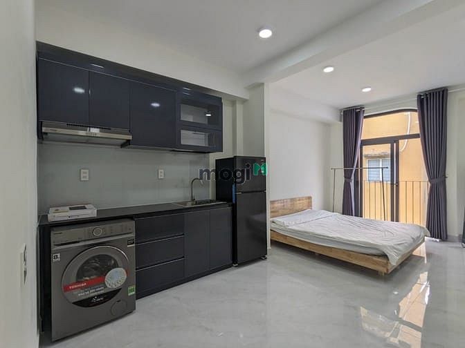 Hình ảnh Siêu phẩm Studio Quận 5 ban công, máy giặt riêng, đầy đủ tiện nghi