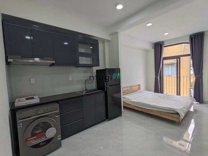 Hình ảnh Siêu phẩm Studio Quận 5 ban công, máy giặt riêng, đầy đủ tiện nghi
