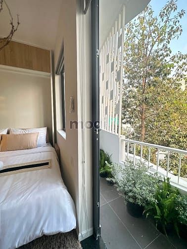 Hình ảnh Cho thuê Studio Quận 1 gần Vincom Đồng Khởi đầy đủ tiện nghi balcony