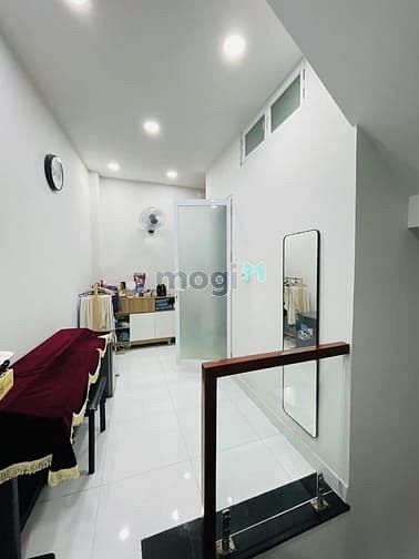 Hình ảnh Siêu phẩm ngay VĨNH VIỄN -QUẬN 10
