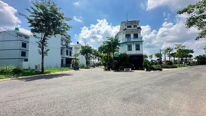 Hình ảnh Bán Đất Trong Khu Đô Thị 5 Sao , Mặt Tiền Đường Đinh Đức Thiện SHR