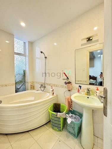 Hình ảnh SIÊU PHẨM Ngay Hoàng Văn Thụ -Quận Tân Bình