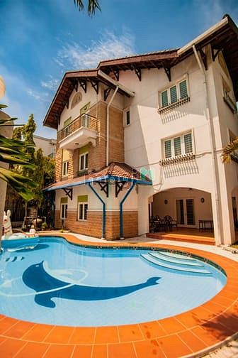 Hình ảnh Bán biệt thự sân vườn hồ bơi khu Compound 146 Nguyễn Văn Hưởng.649m2