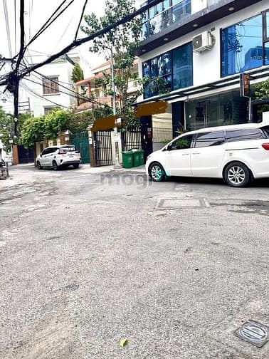 Hình ảnh SIÊU PHẨM ngay Trần Quang Diệu- Quận 3