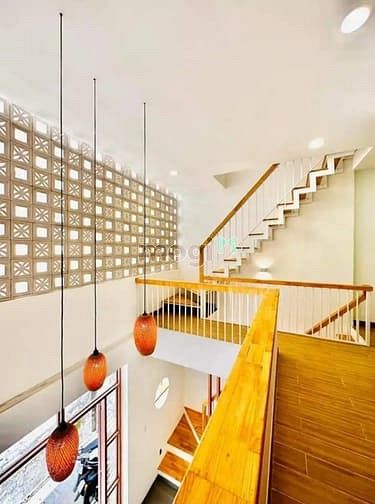 Hình ảnh Phan Văn Trị, Phường 12, Quận Bình Thạnh, DT 42m2 ( 5.3 x8), 3 tầng
