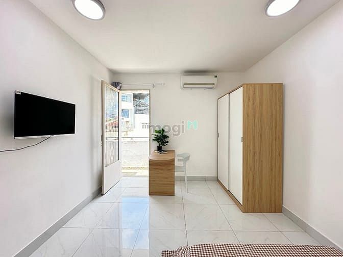 Hình ảnh Sale Căn 2PN Ban Công Cộng Hoà Tân Bình Gần Sân Bay