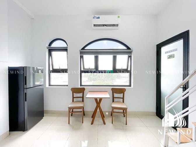 Hình ảnh DUPLEX cửa sổ thoáng, Full nội thất, Máy giặt , Gần LotteMart, Quận 7