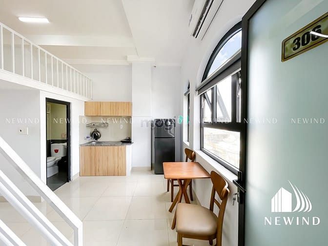 Hình ảnh DUPLEX cửa sổ thoáng, Full nội thất, Máy giặt , Gần LotteMart, Quận 7