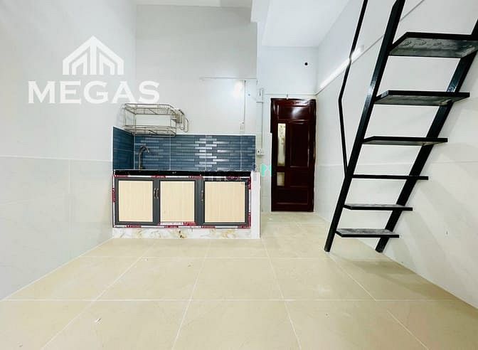 Hình ảnh Căn Hộ Mịn Full Nội Thất Giá Rẻ, Có Ban Công Ngay Lê Thúc Hoạch