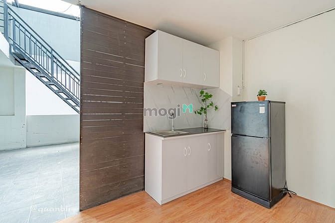 Hình ảnh Cho thuê Penthouse có ban công siêu mát Q1