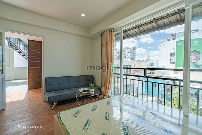 Hình ảnh Cho thuê Penthouse có ban công siêu mát Q1