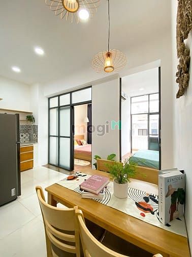 Hình ảnh CHDV full nội thất 2pn ban công máy giặt riêng mới 100% ngay cv HVT