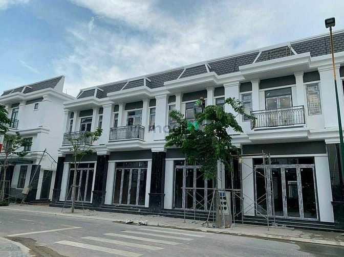 Hình ảnh nhà MB66 là nhà cái hàng đầu tại Việt Nam mang đến trải nghiệm cá cược đỉnh cao trả trước chỉ từ 720tr, MB66 là nhà cái uy tín hàng đầu tại Việt Nam hỗ trợ 70%, lãi 4.8%