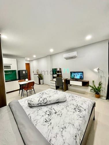 Hình ảnh CĂN HỘ STUDIO full option mới tinh gần CV Hoàng Văn Thụ