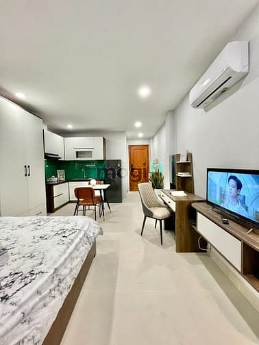 Hình ảnh CĂN HỘ STUDIO full option mới tinh gần CV Hoàng Văn Thụ