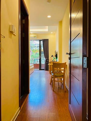 Hình ảnh 1 Phòng Ngủ Tách bếp, Bancon lớn Trần Hưng Đạo Quận 1
