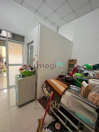 Hình ảnh BÁN SHOPHOUSE- MT chung cư Petroland- Q2