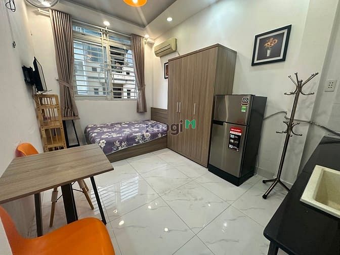 Hình ảnh Studio cửa sổ lớn full nội thất ngay bộ công an quận 1