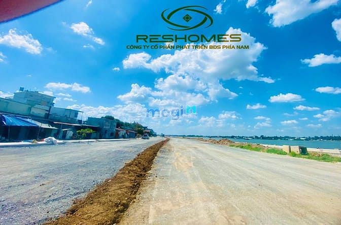Hình ảnh Cần BÁN lô đất mặt tiền bờ sông phường Bửu Long.