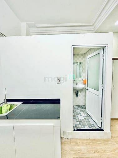 Hình ảnh Lì Xì 500k khi thuê CHDV full nội thất giá rẻ - Bàu Cát 1 Tân Bình