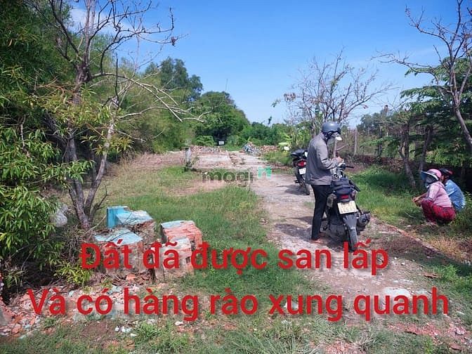 Hình ảnh HOT 440m2 có sẵn 57m2 thổ cư . khu dân cư tân đức 1/ đường Tám Bình