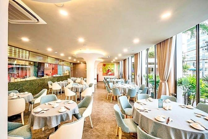 Hình ảnh Góc 2 mặt tiền 12x25m đường Nguyễn Tất Thành,Q4  Trệt 3 lầu SIÊU ĐẸP