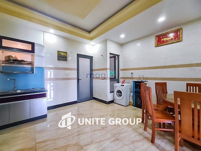 Hình ảnh Phòng Ban Công Bạch Đằng Tân Bình Gần Sân Bay
