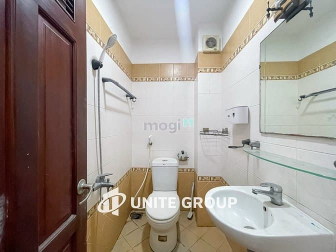 Hình ảnh Sale Căn Cửa Sổ Lớn Bạch Đằng Tân Bình Gần Sân Bay
