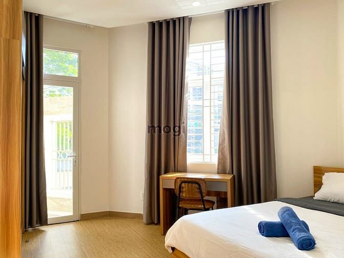 Hình ảnh Cho Thuê Căn Hộ Studio Ban Công Full Nội Thất Đối Diện Đại Học Rmit Qu