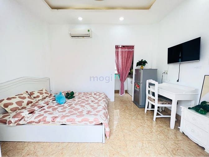 Hình ảnh Cho thuê phòng Ban công tách bếp ngay Lăng Cha Cả giá rẻ